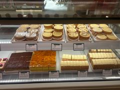 -蜂蝶来饼店(拱北总店)