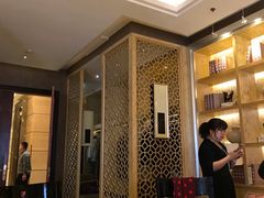 大堂-东方之珠海鲜酒楼(南开店)