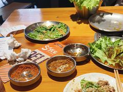 -那胡同里的小烤肉馆(开发区万达店)