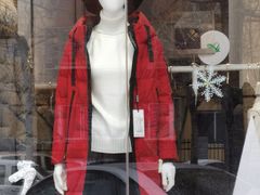 -杰奥羽绒服(晨光家园店)