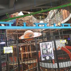 -嗨翻Hi-Fun竞技主题乐园·蹦床团建生日聚会(五棵松华熙店)