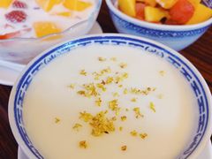 -周大娘牛乳(旧寨古村总店)