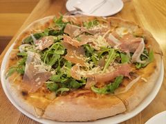 -城市大道红炉披萨烘焙坊