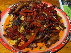 辣子鸡-柴窝堡22号辣子鸡·传承新疆菜