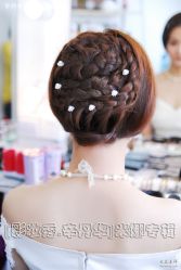 -上海彩妆秀摄影设计有限公司