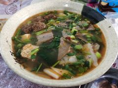 丸子汤-伊犁云海特色拌面