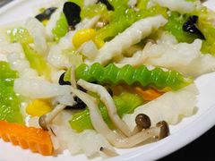 -前海沿·青岛菜(李沧万达店)