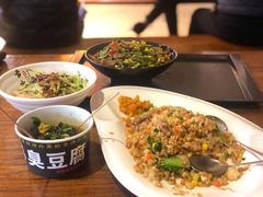 -砂之船奥莱(南京江宁店)
