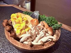 -三出山火锅(万象天地店)
