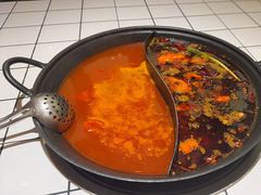 -旧街市鲜货老火锅(大光路店)