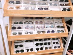 -名创优品(江南新地店)