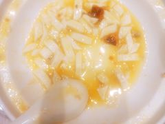 蟹粉豆腐-东方明珠老上海8号餐厅(东方明珠广播电视塔店)