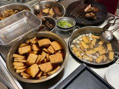 -松树干拌面店