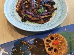 -菩提树·素食餐厅(汇智国际商业中心店)