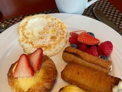 -上海明天广场JW万豪酒店