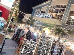 -滨海尚泰美食广场