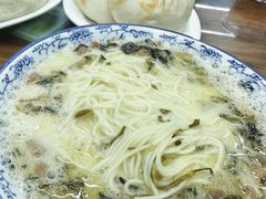 -雪琴面馆富安特色鱼汤面(城中花园店)