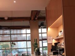 -蜜桃餐厅·伴山(湖滨商业街店)