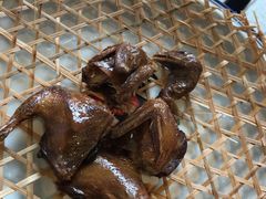 -刘姐啤酒鱼民族演艺餐厅(西街总店)