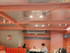 -何师傅美蛙鱼头(汉街店)