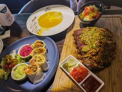 招牌烤猪肋排（半份）-Famous肥猫墨西哥音乐餐吧(五棵松华熙LIVE店)