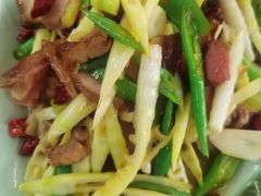 -柞水土菜馆(营盘镇朱家湾店)