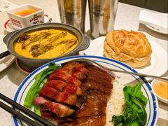 烧鹅叉烧拼盘饭-香港新发烧腊茶餐厅(书城店)