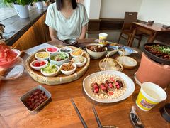 -包整·丝娃娃(一览甲秀楼风景店)