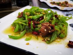 -撒拉人家.酸菜牦牛肉火锅