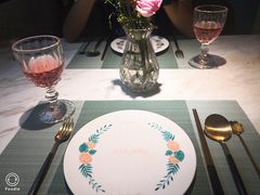 -蜜桃花开·中西融合菜E&W(南长街店)