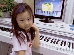 -The ONE 智能钢琴教室音乐恋琴吧·青岛市海玖玖艺术培训学校