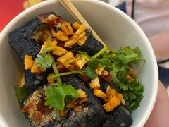 -黑色经典臭豆腐·湖南特产(坡子街店)