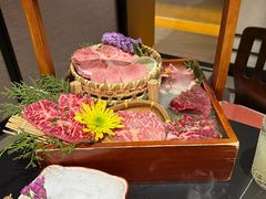 -山川小町·极番烧肉(新地假日广场店)