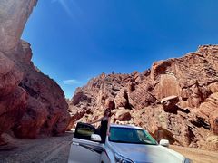 -天山神秘大峡谷