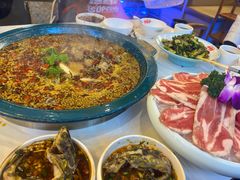 -渔香岛美蛙鱼头火锅店(威清路店)
