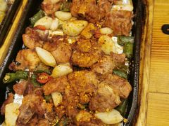 -老东镇啤酒屋海鲜加工·蒸汽海鲜·海鲜烧烤(台东店)