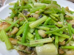 -健跳小海鲜(人民路店)
