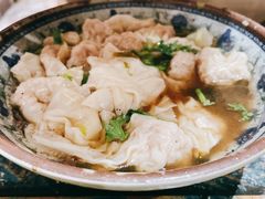 -老谢野馄饨(延安路店)