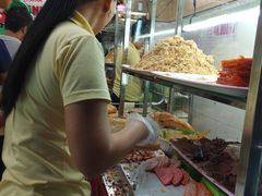 -Bánh Mì Huynh Hoa