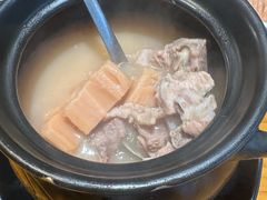 -莲餐厅·湖北菜·潜江小龙虾店(愚园路店)