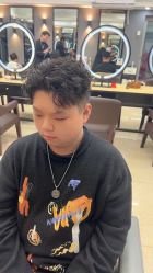 -藤野造型·烫发染发