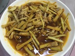-天乐农家鱼头王(天目湖店)