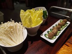 -滇香肴·云南菜蒸汽石锅鱼(云南北路店)