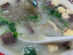 -小杨生煎(金山百联购物中心3楼店)