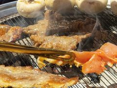 -围炉肉舍•炭烤活鳗•丹东海鲜烤肉(步行街店)