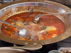 -野山舂·贵州现舂酸汤牛肉(东山店)