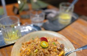 Thai Royal Sauce Seafood Fried Rice