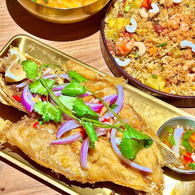 晋江街边泰式大排档🇹🇭鲜菠萝炒饭也太上瘾了