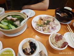 -雅苑餐厅(朝天路店)