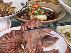 -老鼎万春卤菜(五代传承创始老店)